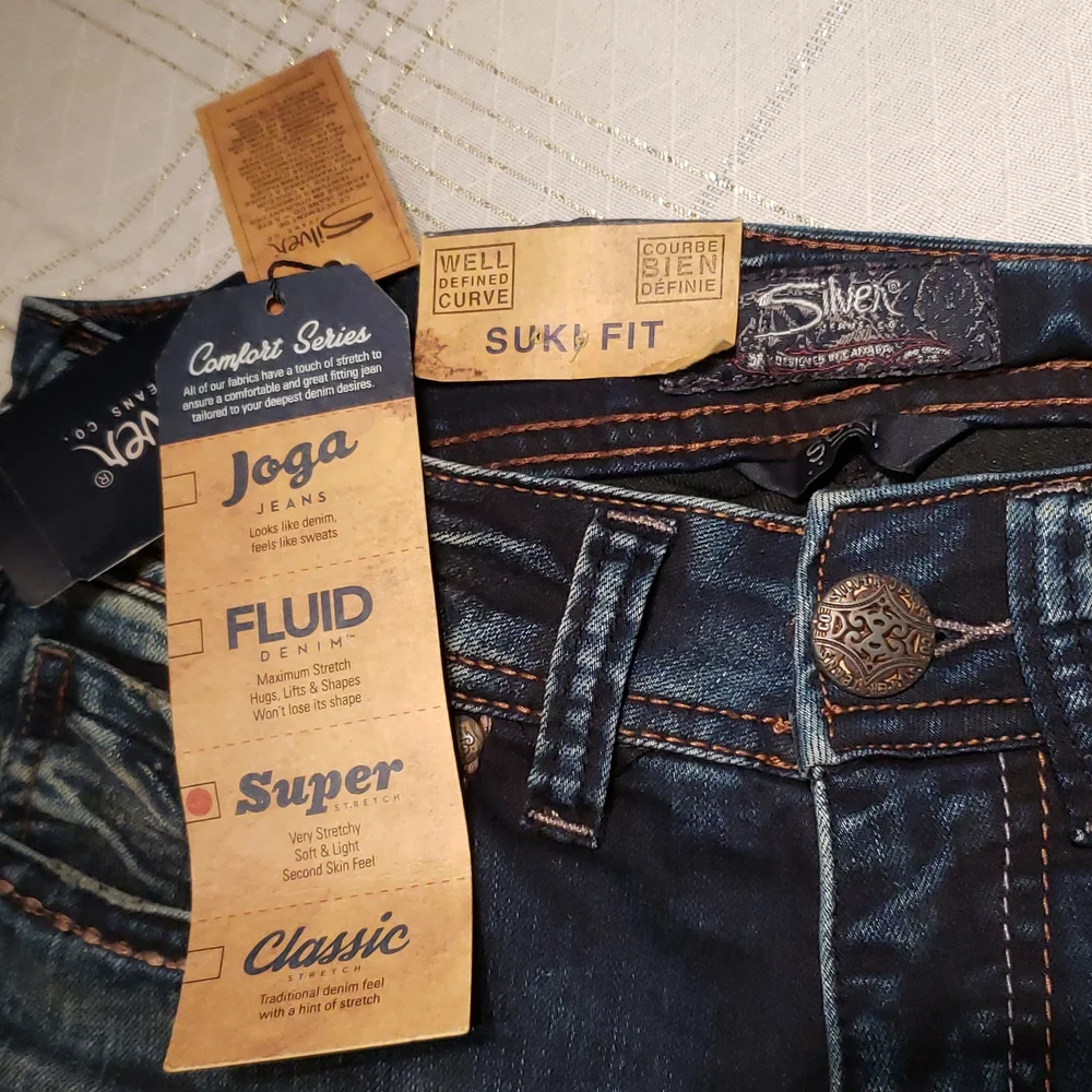 Silver Jeans New Womens Suki Mid Rise Slim Bootcut Jeans Fluid Denim Size 26/31